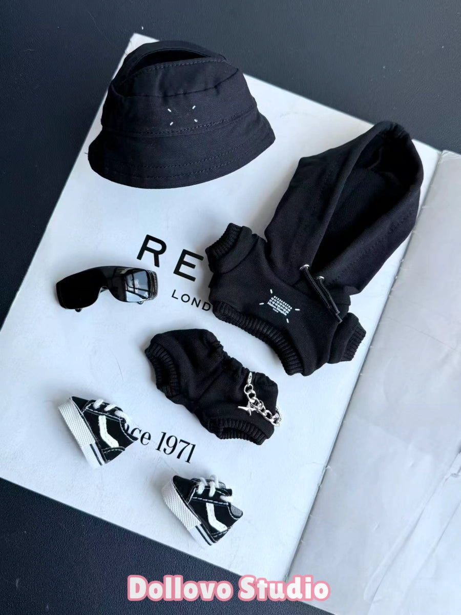 Maison Margiela Street Style Outfit