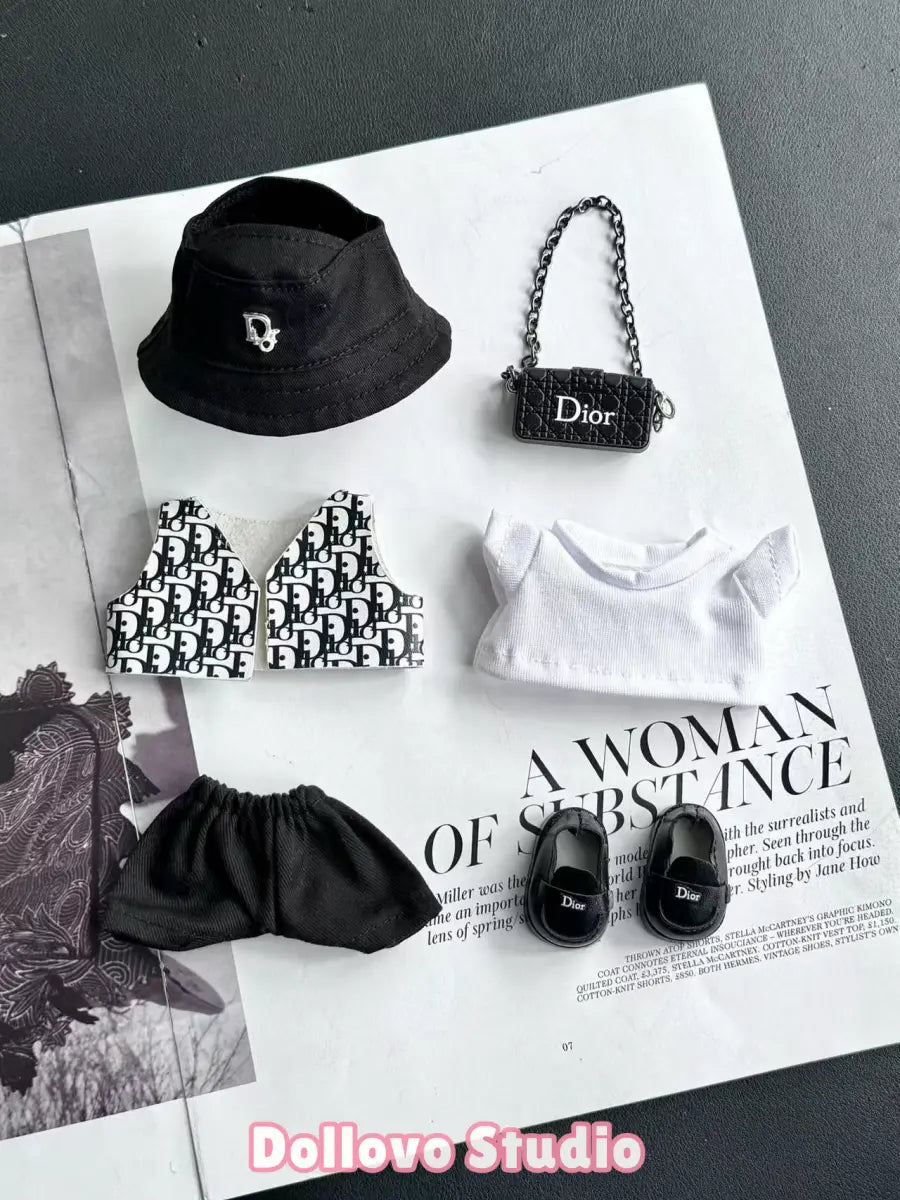 Dior Monochrome Street Outfit