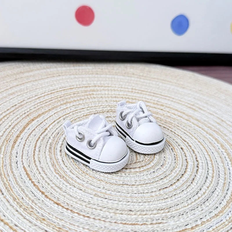 Canvas Sneaker - Dollovo Studio