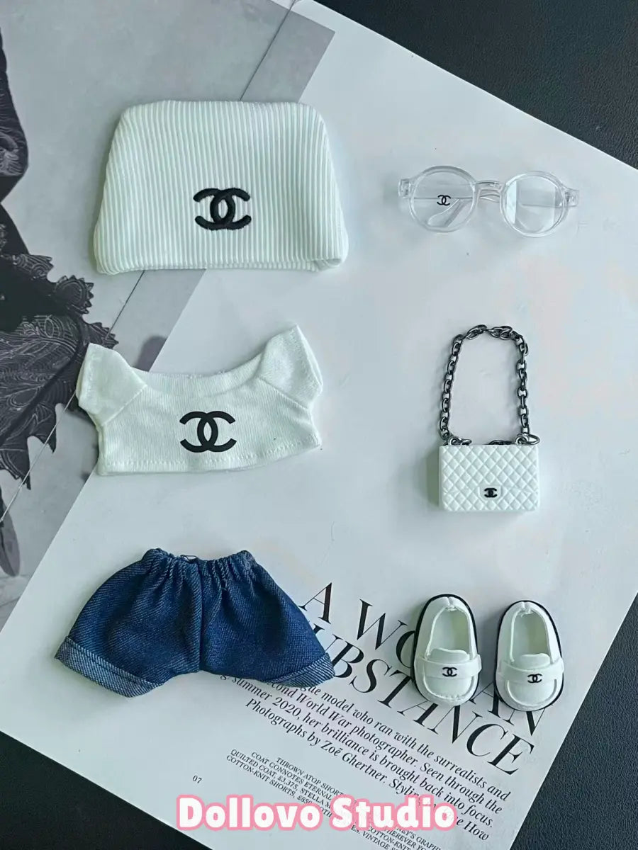 Chanel Street Style Outfit