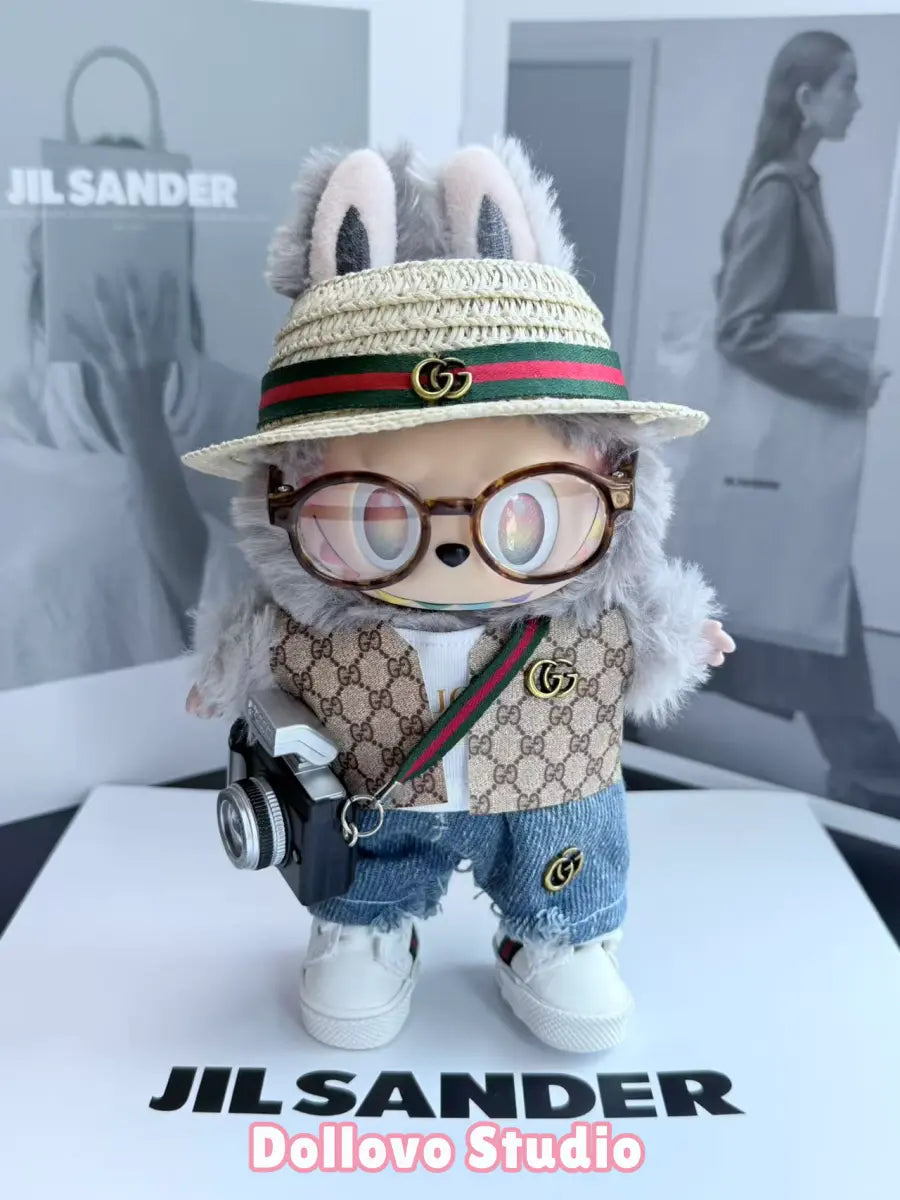 Gucci Vintage Vlogger Outfit with Camera