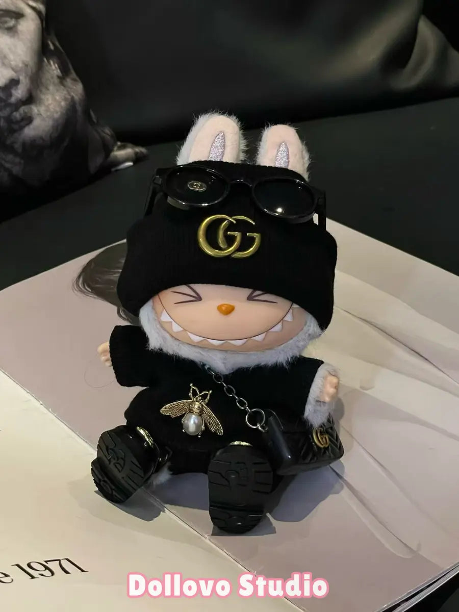 Gucci Black Urban City Outfit with Bee Knit