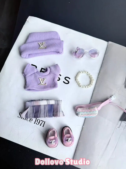 LV Winter Street Girl Outfit
