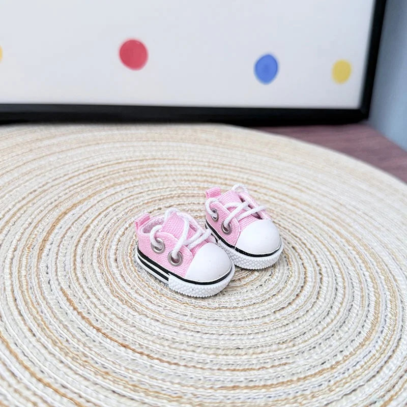 Canvas Sneaker - Dollovo Studio