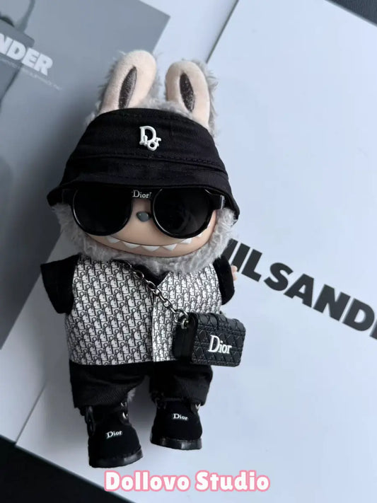 Dior Black & White City Walk Outfit