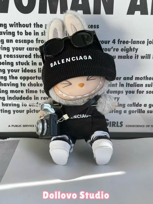 Balenciaga Street V-logger Outfit